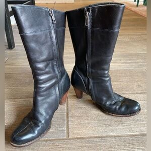UGG Australia black leather Stella boots, women’s 7.5